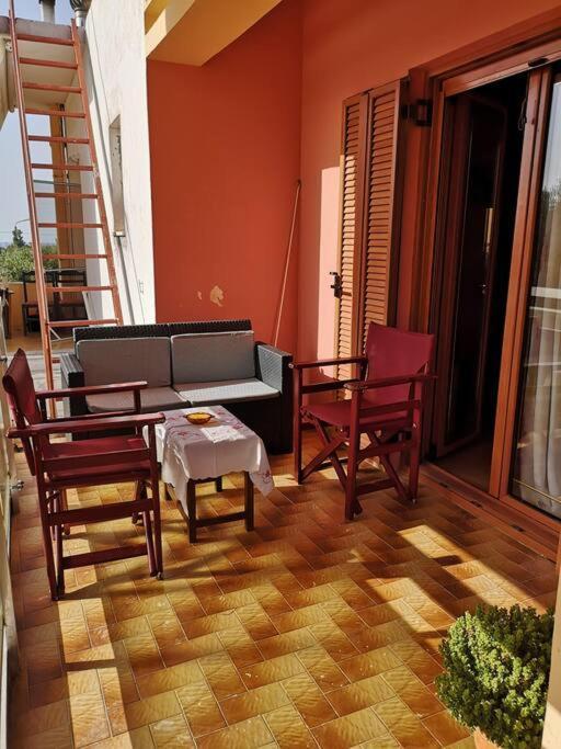 Sunshine Studio Villa Kíszamosz Kültér fotó
